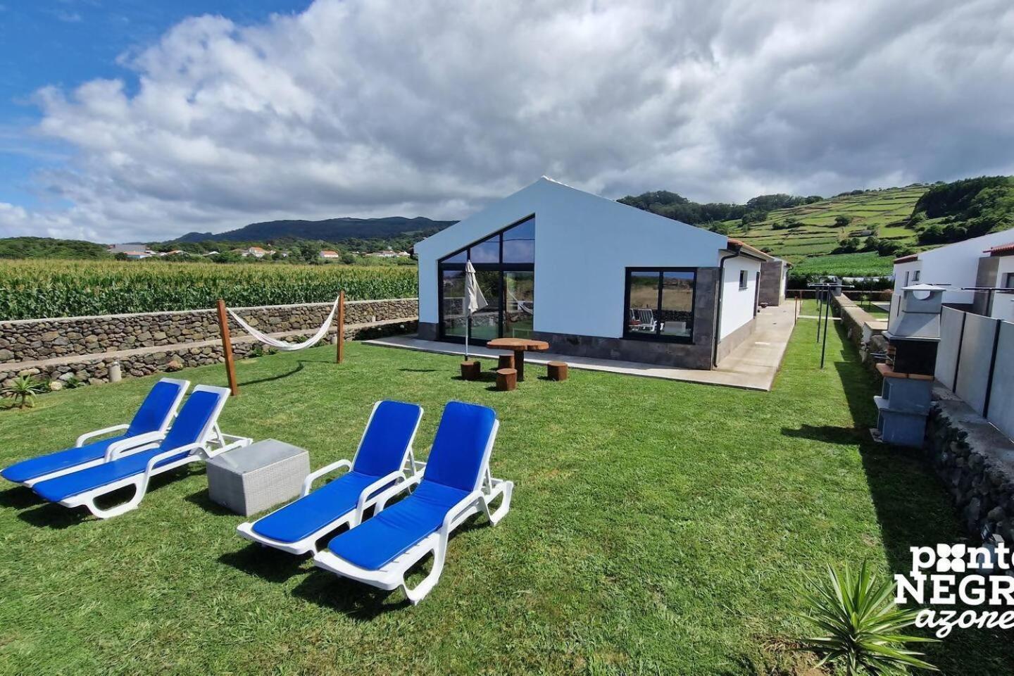 Beer House By Pontanegraazores Altares Exterior foto
